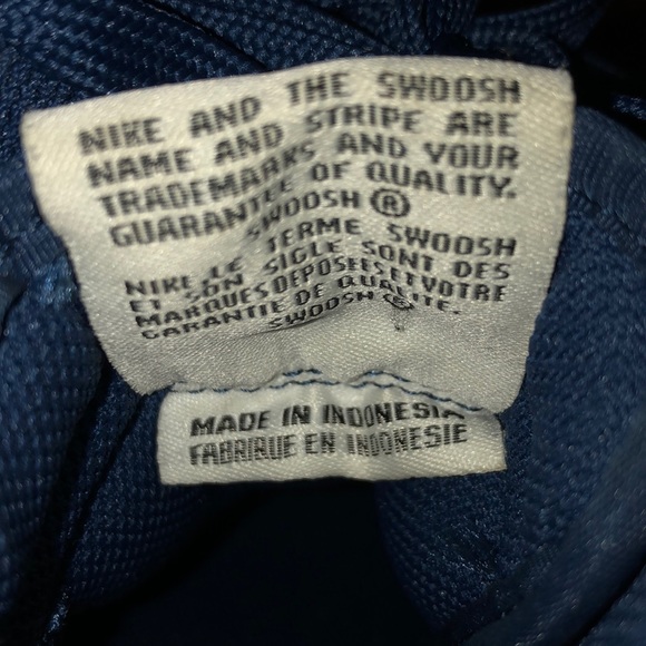 Nike Air Force 1 With Velcro Strap - Picture 8 of 8